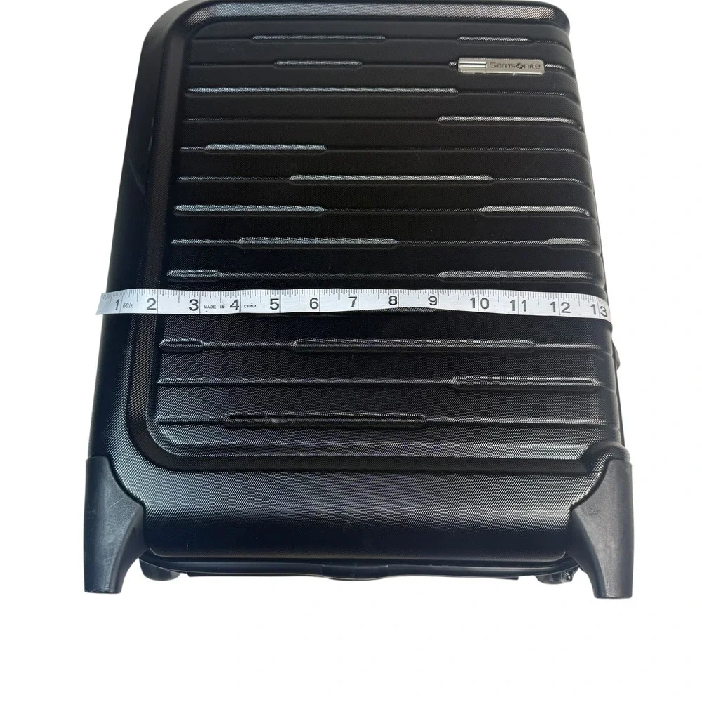 Samsonite Black Hardside Carry On Luggage USB Port Spinner 1137151 4500566367